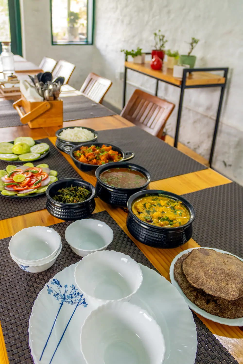 Kumaoni meals & high tea